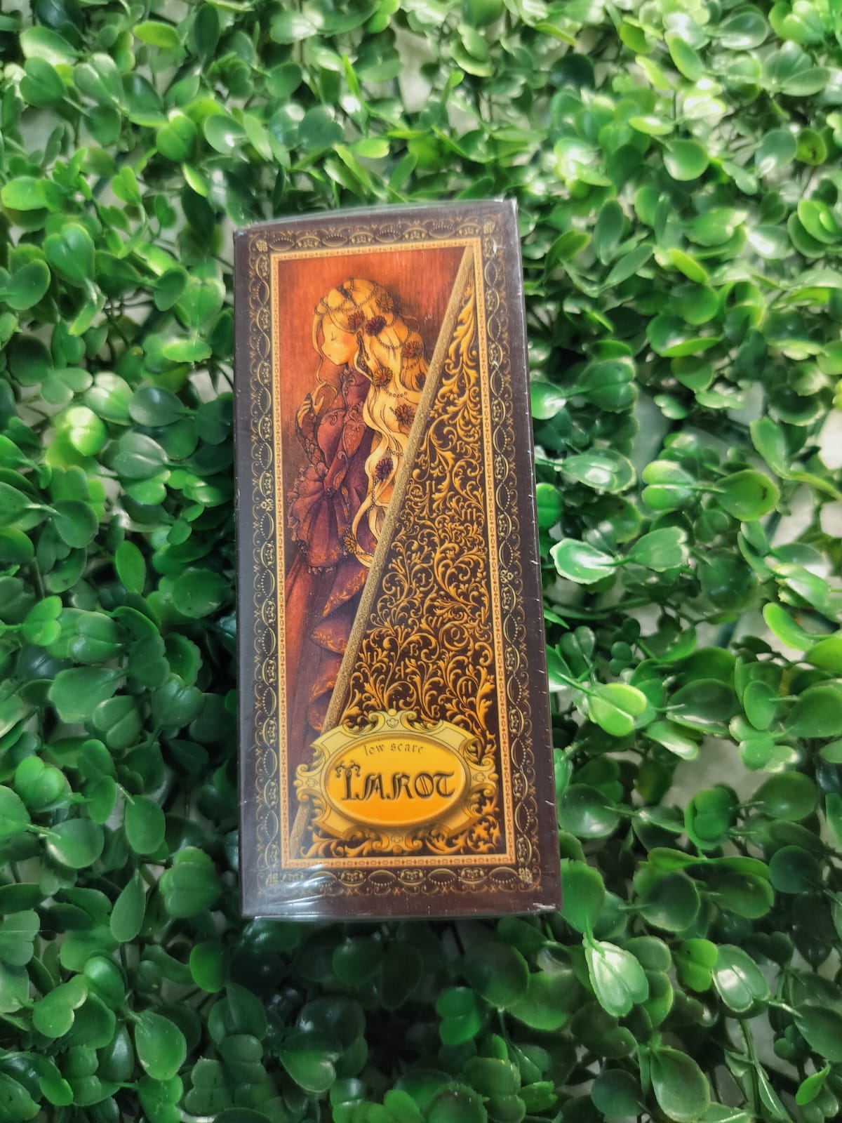 Lew Scare Tarot
