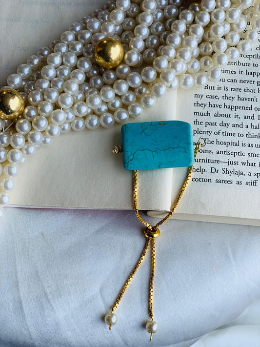 Turquoise Adjustable Bracelet in adjustable chain